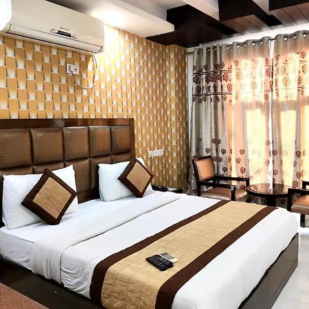 Hotel Delhi Pride, Karol Bagh Exterior photo