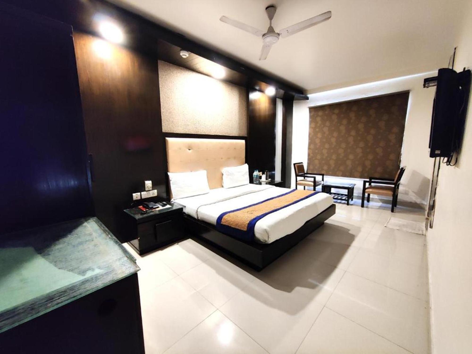 Pride, Karol Bagh 3* Delhi (National Capital Territory of India)